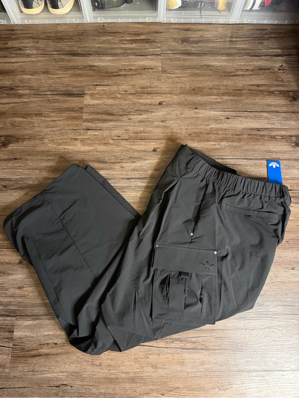 Adidas Originals Premium Essentials Cargo Pants Black  $120 NWT Men's Size 34